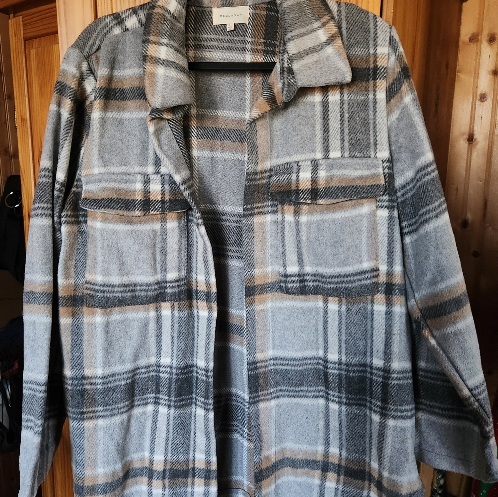 Womens Button Down Heavy Flannel - Picture 4 of 7